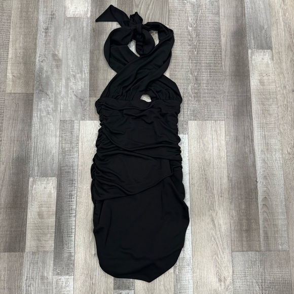 Zara ruched cris-cross front plunging mini/ bodycon dress ❤️ - Picture 5 of 10